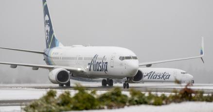 Travel Hell: More Than 1,600 Flights Canceled Amid Winter Storms… Blizzard Warning Issued For Los Angeles!