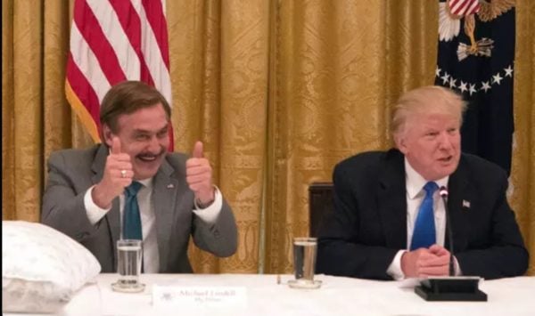 Great Deals On “Salon-Quality” Bathrobes And “Wear All Day” MySlippers (Up To $100 Off)