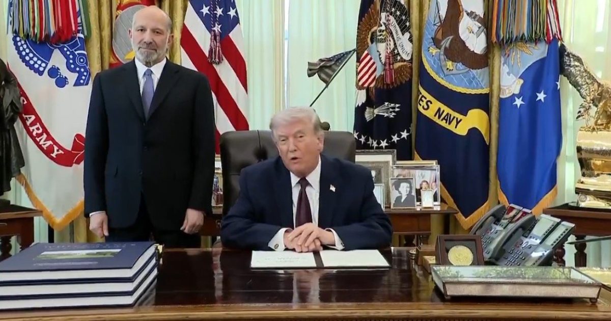 WATCH: President Trump Signs Executive Order on Mail-in Voting – Will Require DHS to Verify US Citizens Who Are Eligible to Vote